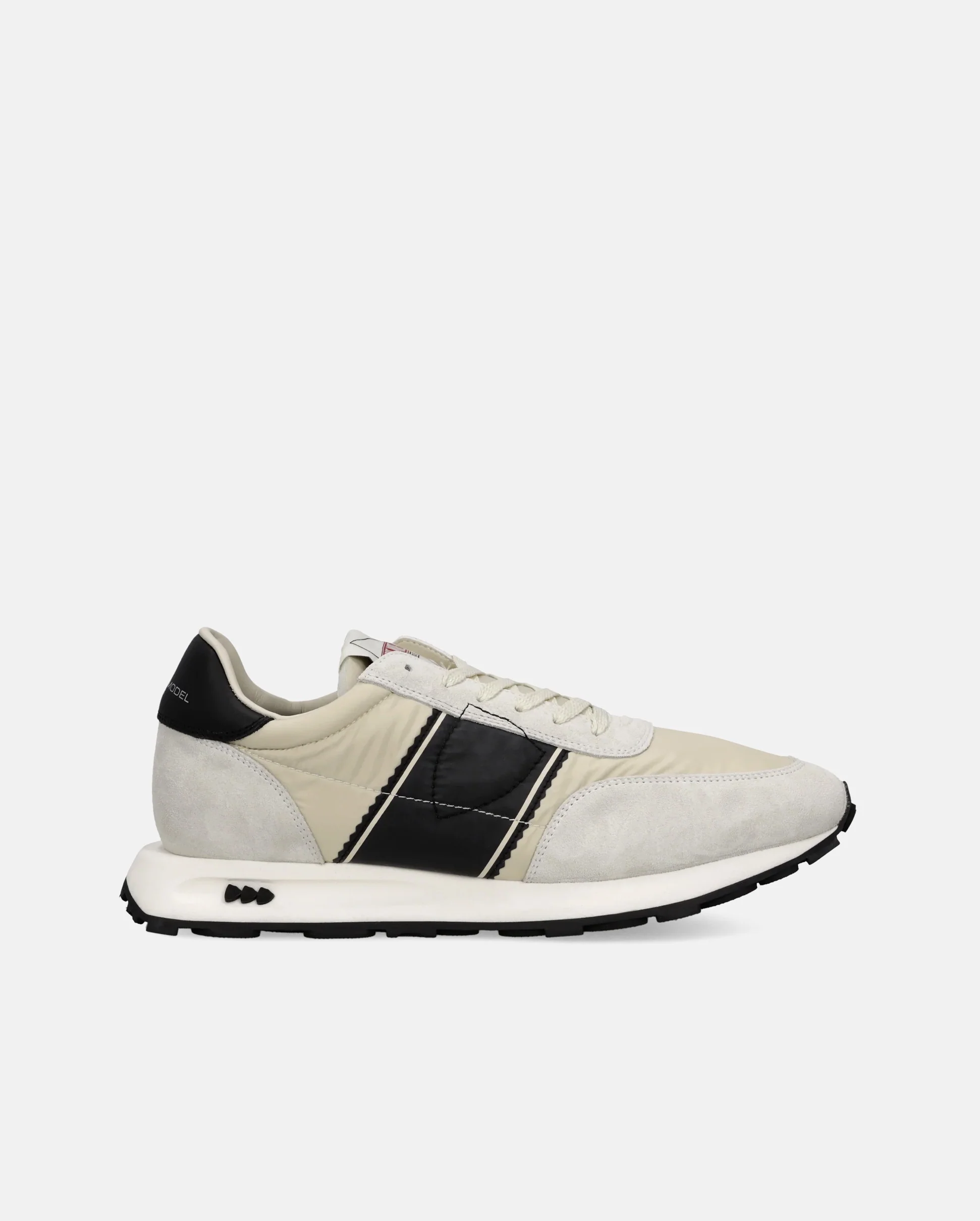 FOOTWEAR SALE